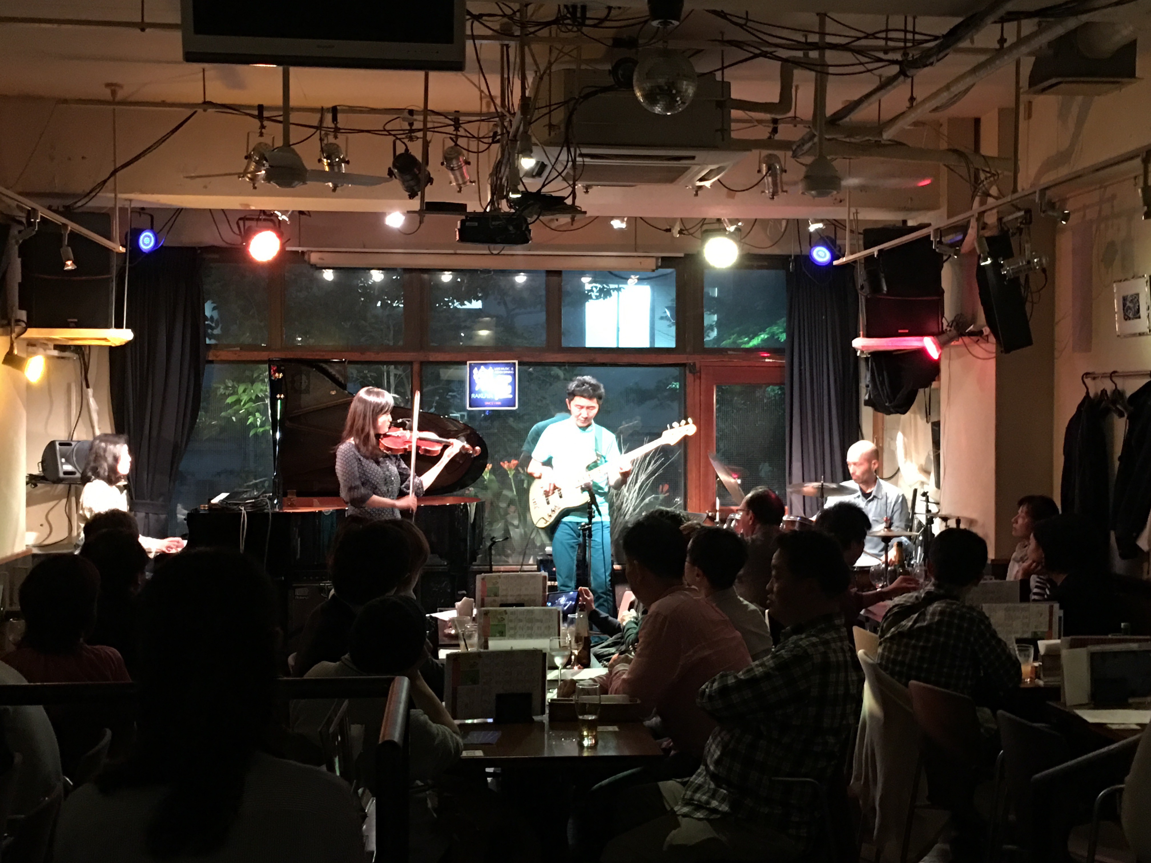 AzABu cuBAn+